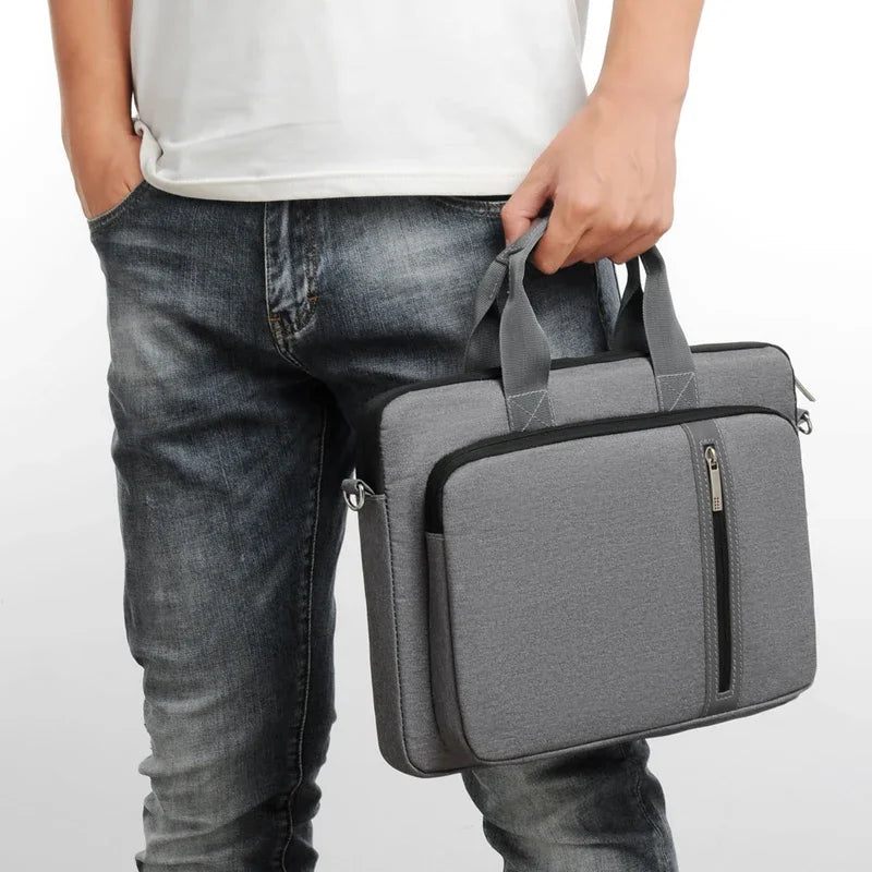 Husă Laptop 17" pentru MacBook Pro și Air - Waterproof