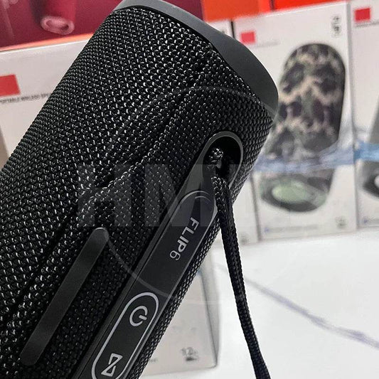 Boxă Portabilă Bluetooth Flip 6 - Sunet Puternic & Waterproof - Venduqo